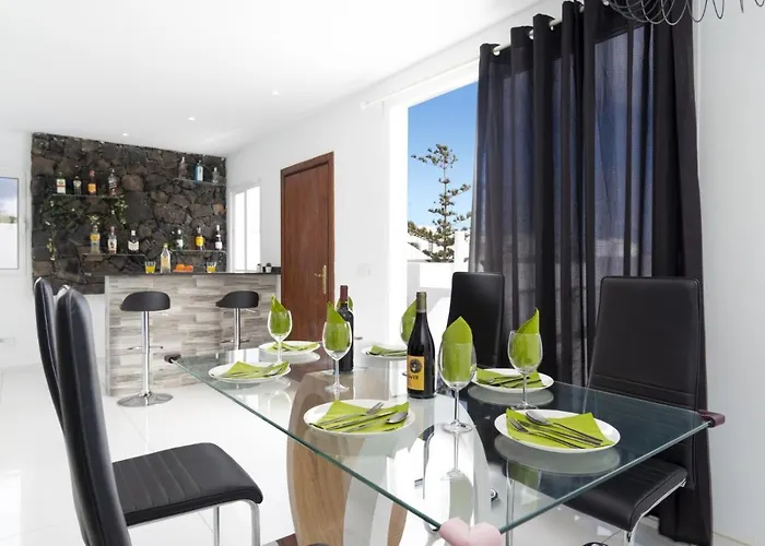 Sunny Side By * プエルト・デル・カルメン